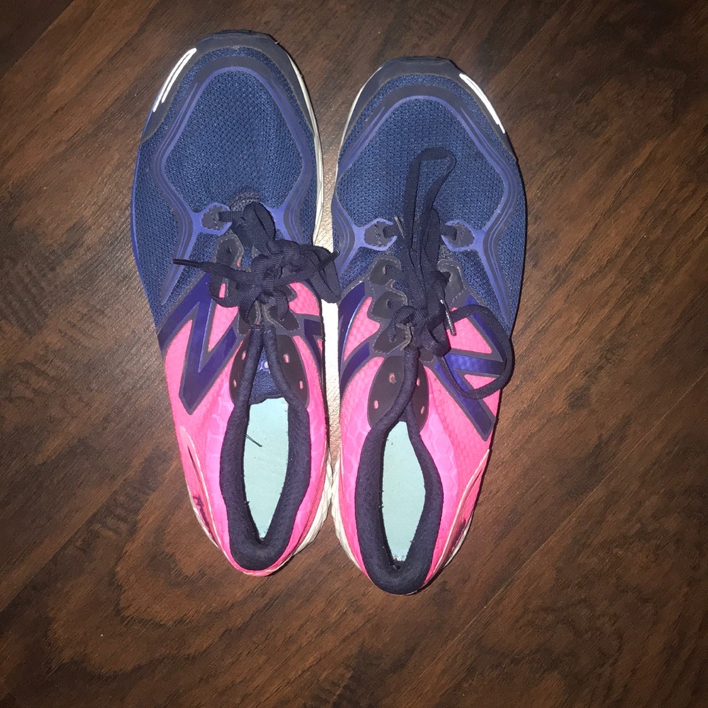 New Balance - running shoes-